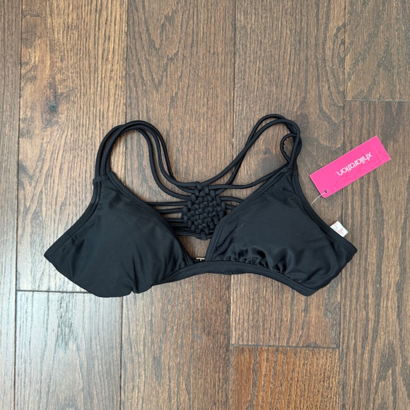 Xhilaration Other - Xhilaration Black Strappy Macrame Back Bikini Top